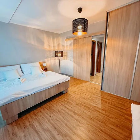 Apartmanovy Komplex - Janske